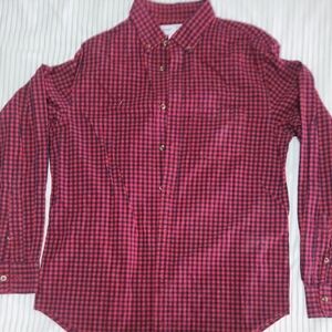 Old Navy Men's Red Checkered Shirt